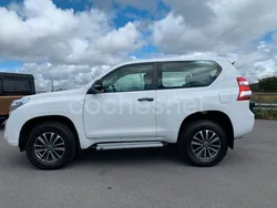 Blanco Usado 2016 Toyota Land Cruiser SUV | 36.900 € (Un poco caro)