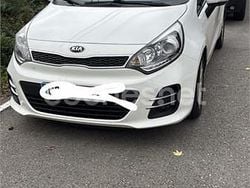 Blanco Usado 2016 Kia Rio Berlina | 8500 € (Precio justo)