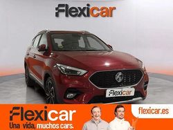 Rojo Usado 2023 MG ZS Luxury Berlina | 15.990 € (Un poco caro)