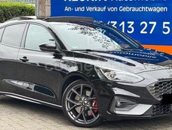 Negro Usado 2020 Ford Focus ST Berlina | 28.900 €