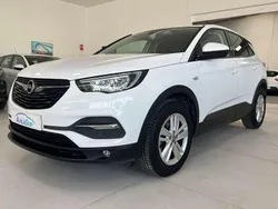 Blanco Usado 2020 Opel Grandland X Selective SUV | 14.900 € (Precio justo)