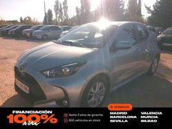 Plateado Usado 2023 Mazda 2 Center-Line Utilitario | 15.850 € (Precio justo)