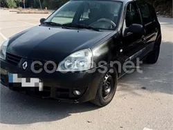 Negro Usado 2007 Renault Clio II Authentique Berlina | 1700 € (Buen precio)