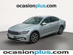 Gris plata Usado 2020 VW Passat Executive Berlina | 21.236 € (Buen precio)