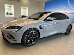 Eléctrico Usado 2024 BYD Seal Design Berlina | 38.300 €