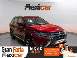 Rojo Usado 2017 Mitsubishi Outlander P-HEV SUV | 19.790 € (Precio justo)