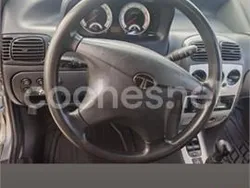 Gris / plata Usado 2009 Tata Indica Utilitario | 1800 €