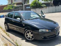 Negro Usado 2008 Alfa Romeo 147 Utilitario | 3600 € (Precio justo)