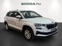 Blanco Usado 2022 Skoda Karoq Ambition SUV | 27.500 € (Precio justo)