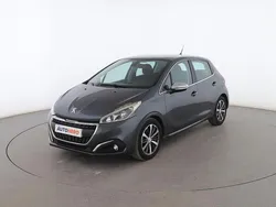 Gris Usado 2015 Peugeot 208 Allure Utilitario | 10.199 € (Precio justo)