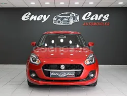 Rojo Usado 2021 Suzuki Swift Berlina | 12.995 € (Precio justo)