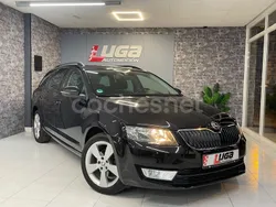Negro Usado 2014 Skoda Octavia Elegance Familiar | 11.990 € (Un poco caro)