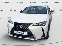 Blanco Usado 2019 Lexus UX 250h Executive Line SUV | 27.700 € (Un poco caro)
