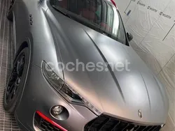 Gris / plata Usado 2019 Maserati Levante SUV | 54.900 € (Precio justo)