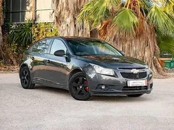 Gris Usado 2011 Chevrolet Cruze LS Berlina | 4500 € (Precio justo)