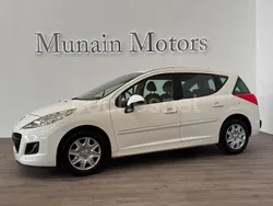 Blanco Usado 2012 Peugeot 207 Business-Line Familiar | 4990 € (Precio justo)