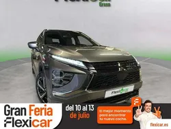 Gris Usado 2022 Mitsubishi Eclipse Cross SUV | 18.090 € (Un poco caro)