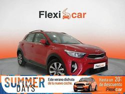 Granate Usado 2022 Kia Stonic SUV | 14.970 € (Buen precio)