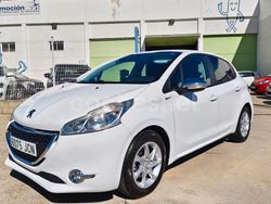 Blanco Usado 2015 Peugeot 208 Style Utilitario | 7900 € (Un poco caro)