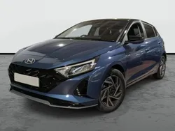 Azul meta (techo negro) Usado 2024 Hyundai i20 Blackline | 18.990 € (Precio justo)