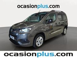 Gris Usado 2023 Toyota Proace Verso Active Familiar | 23.082 € (Precio justo)