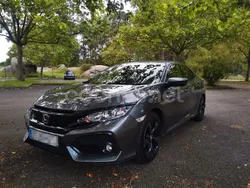 Gris / plata Usado 2018 Honda Civic Elegance Berlina | 13.300 € (Buen precio)