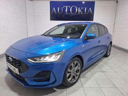 Azul Usado 2022 Ford Focus ST-Line Berlina | 17.900 € (Precio justo)