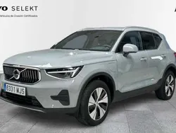 Gris Usado 2023 Volvo XC40 Core SUV | 37.300 € (Precio justo)