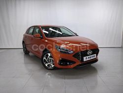 Naranja Nuevo 2025 Hyundai i30 Berlina | 22.990 € (Precio justo)