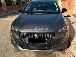 Gris / plata Usado 2022 Peugeot 208 Allure Utilitario | 18.000 € (Caro)