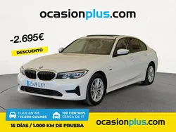 Blanco Usado 2022 BMW 320e Berlina | 28.890 € (Precio justo)