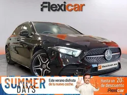 Gris / plata Usado 2022 Mercedes A180 Berlina | 25.990 € (Buen precio)