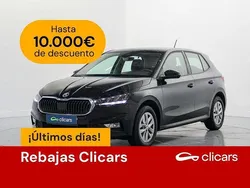 Negro Usado 2023 Skoda Fabia Ambition Utilitario | 15.690 € (Un poco caro)