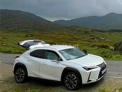 Blanco Usado 2019 Lexus UX Executive Line SUV | 23.500 € (Precio justo)