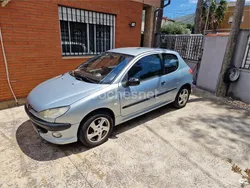 Azul Usado 2001 Peugeot 206 Berlina | 2600 € (Precio justo)