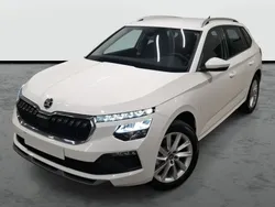 Blanco candy Usado 2025 Skoda Kamiq Selection SUV | 23.490 € (Precio justo)