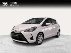 Blanco Usado 2020 Toyota Yaris Active Utilitario | 11.500 € (Buen precio)