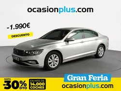 Gris / plata Usado 2021 VW Passat Business Berlina | 21.690 € (Precio justo)