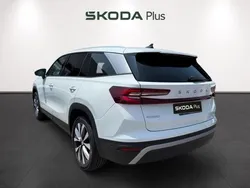 Blanco Nuevo 2024 Skoda Kodiaq Selection SUV | 45.900 € (Precio justo)