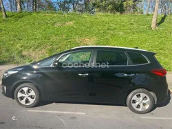Negro Usado 2015 Kia Carens Monovolumen | 11.900 € (Precio justo)