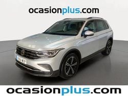 Gris plata Usado 2022 VW Tiguan Life SUV | 26.173 € (Precio justo)