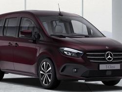 Rojo Nuevo 2025 Mercedes 180 Berlina | 42.550 €