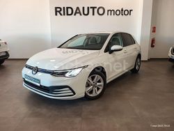 Blanco Usado 2021 VW Golf VIII Life Berlina | 20.790 € (Precio justo)