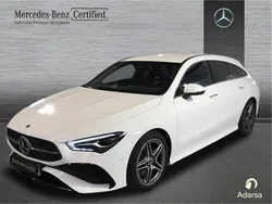 Blanco Usado 2023 Mercedes CLA200 AMG line Familiar | 34.995 € (Precio justo)