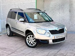 Gris / plata Usado 2012 Skoda Yeti Ambition SUV | 5495 € (Buen precio)