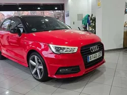 Rojo Usado 2017 Audi A1 Sportback Attraction Utilitario | 13.890 € (Precio justo)