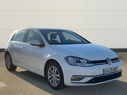 Blanco Usado 2019 VW Golf VII Advance Berlina | 14.500 € (Precio justo)