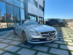 Gris / plata Usado 2011 Mercedes SLK200 Descapotable | 19.900 € (Precio justo)