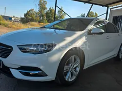 Blanco Usado 2019 Opel Insignia Selective Berlina | 10.999 € (Precio justo)