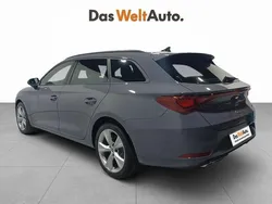 Gris Usado 2024 Seat Leon ST FR Familiar | 26.490 € (Precio justo)
